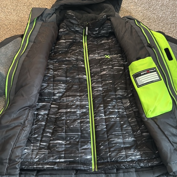 ZeroXposure Medium size 10/12 coat - Picture 6 of 10